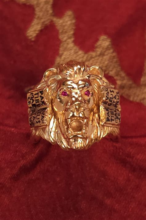 anello versace leone|Collezione anelli .